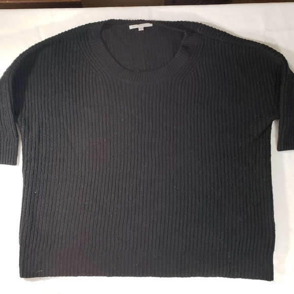 Oversized Short Sleeved Sweater - Picture 1 of 3